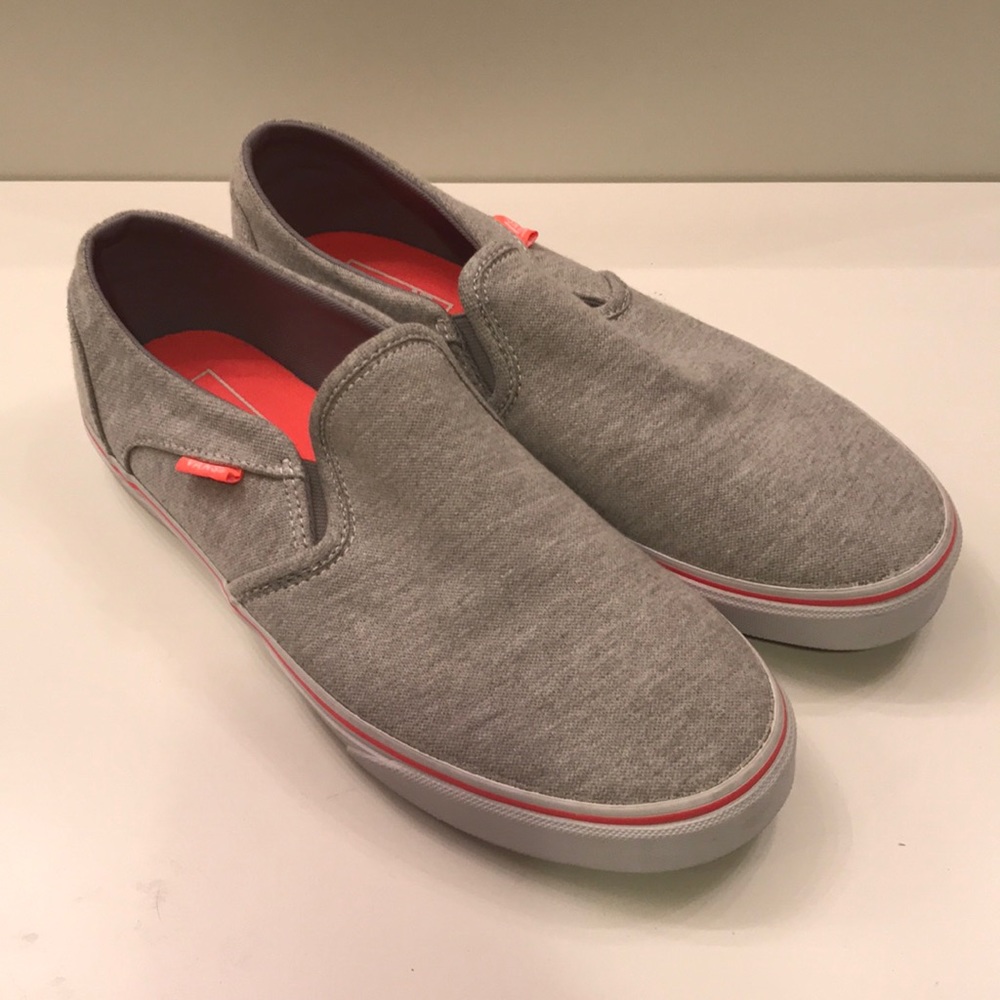 Vans slip on